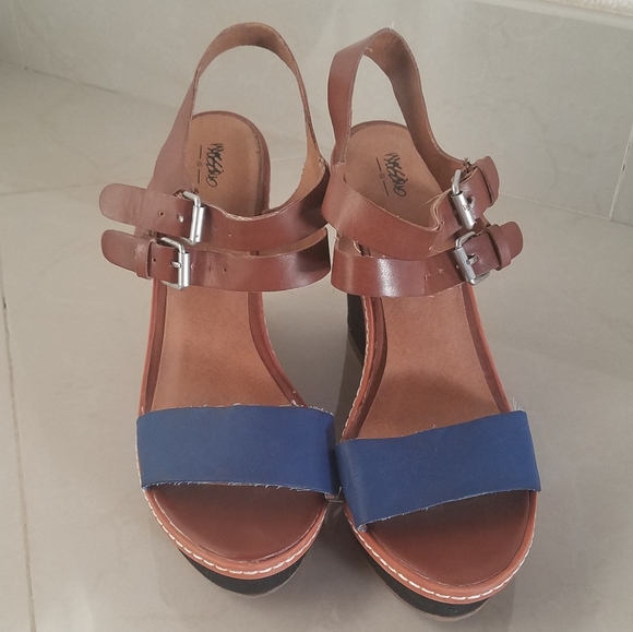 Mossimo wedge sandals - Picture 2 of 3
